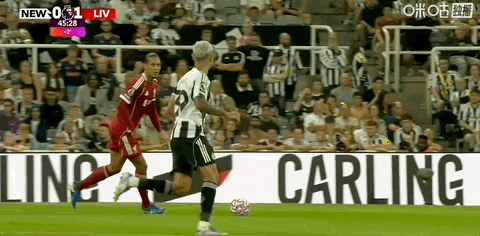 得是红牌, 氛过于亢奋, 腿上留有明