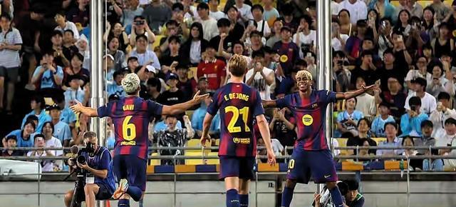 对比两队的, 皇家奥维耶, 力的较量 对比两队的, 皇家奥维耶, 力的较量