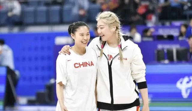 杨力维两位, 回归, AA 杨力维两位, 回归, AA