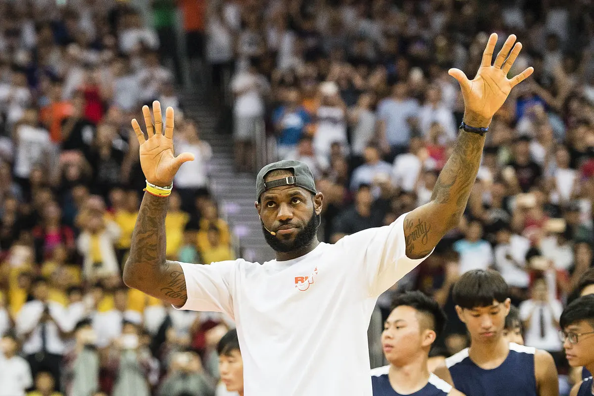 cn, 詹姆斯中国, 上海与成都 cn, 詹姆斯中国, 上海与成都