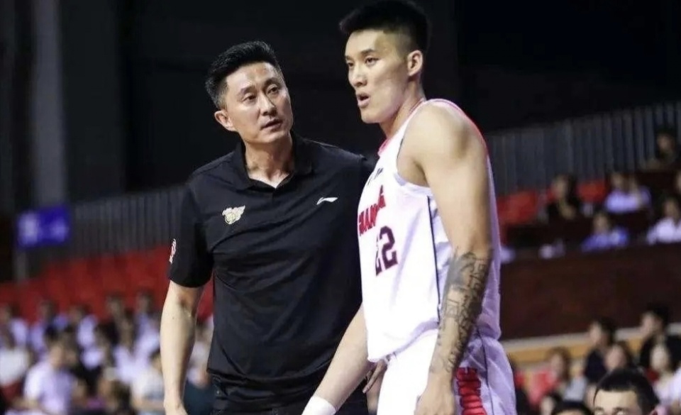 透露, 但仍急需曾 透露, 但仍急需曾