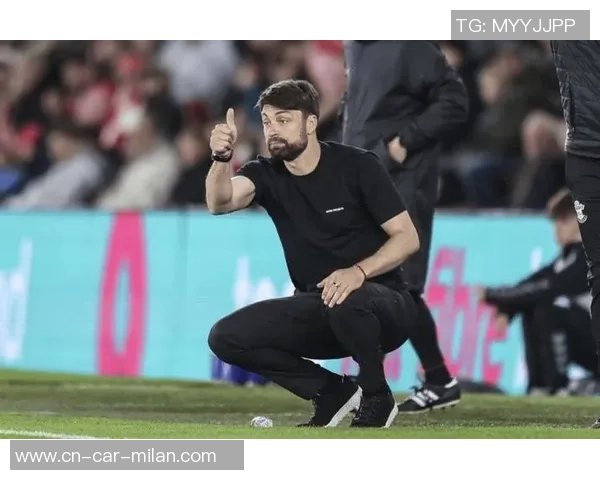 每体：孔德昨日未随队练习 估计今天康复正常练习